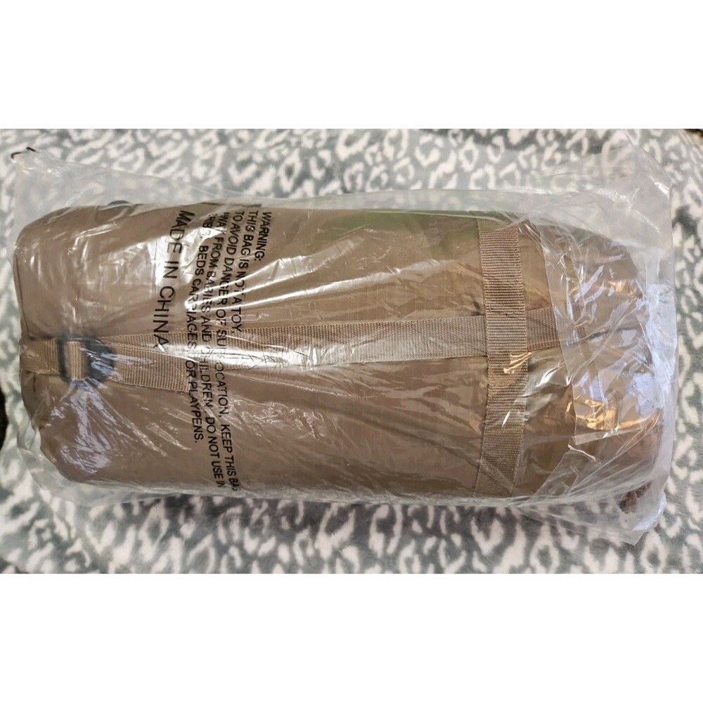 NIP USGI Military Style All Weather Poncho Liner Woobie Blanket in Coyote Brown - Picture 3 of 5